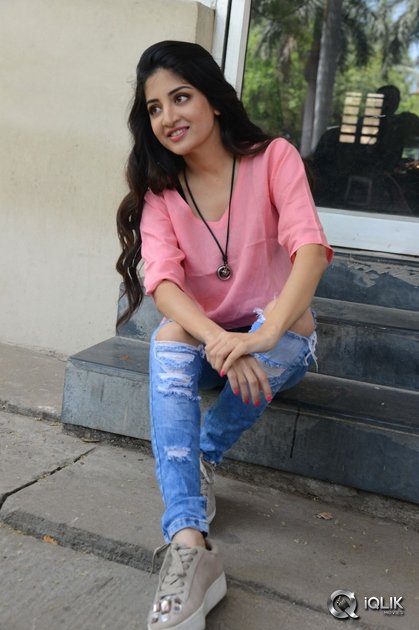 Poonam-Kaur-at-Attack-Movie-Audio-Launch